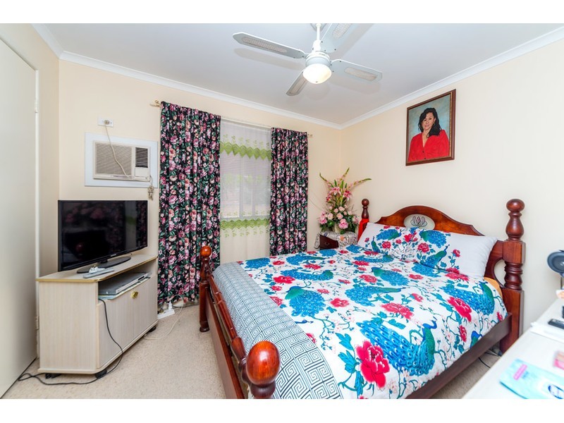 2/18 Artists Avenue, Oxenford QLD 4210