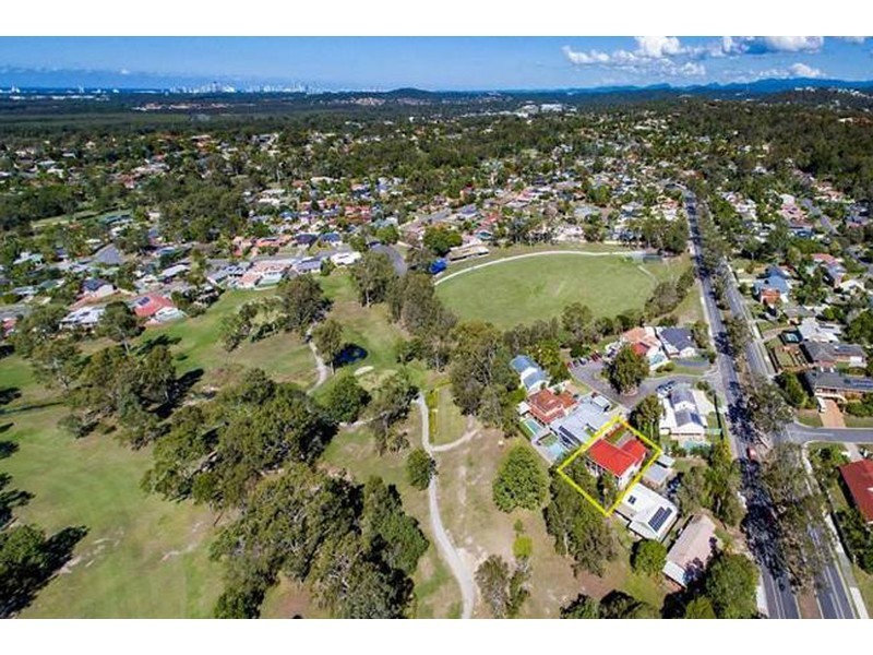 4 The Promontory, Helensvale QLD 4212