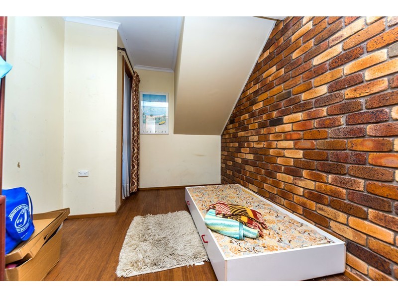 4 The Promontory, Helensvale QLD 4212