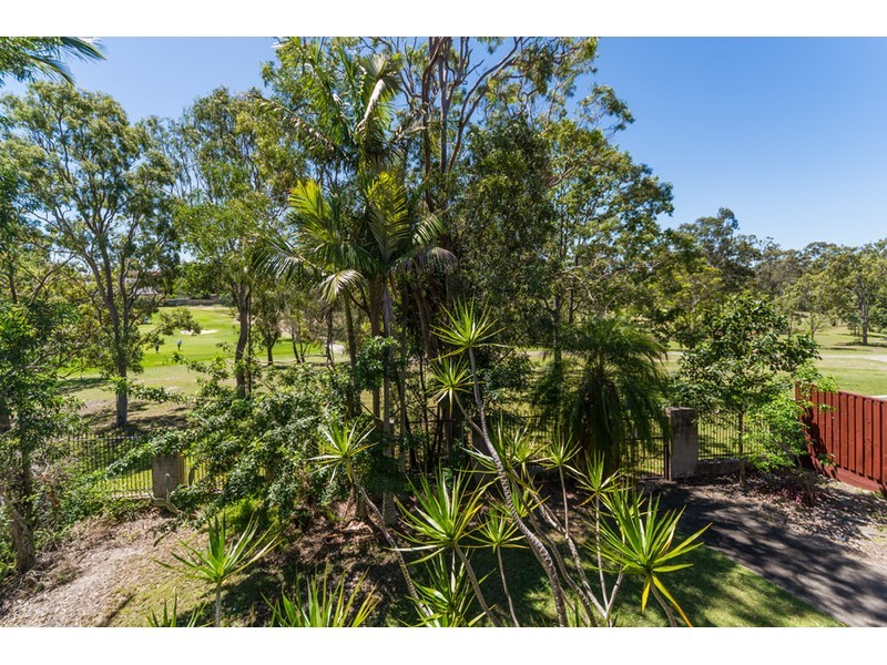 4 The Promontory, Helensvale QLD 4212