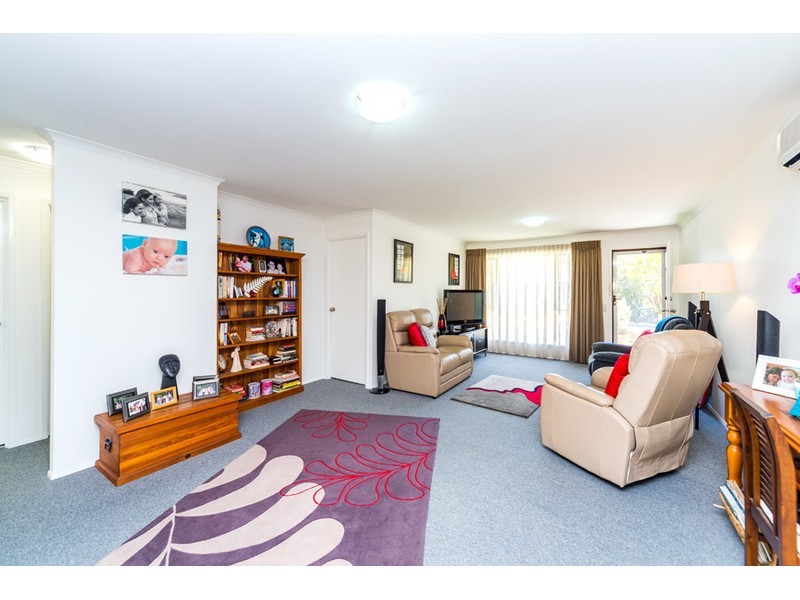 2/1 Universal Street, Oxenford QLD 4210