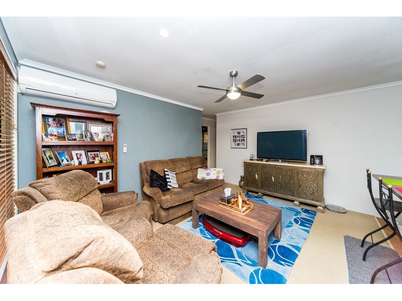 2/8 Theatre Street, Oxenford QLD 4210