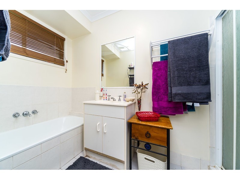 2/8 Theatre Street, Oxenford QLD 4210