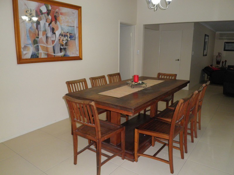 2 Samford Court, Helensvale QLD 4212