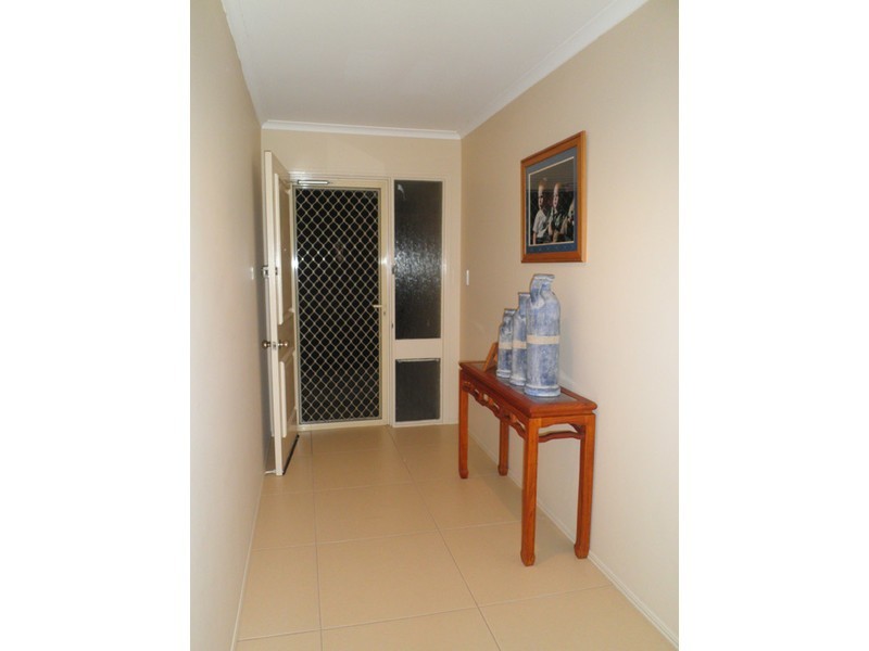 2 Samford Court, Helensvale QLD 4212