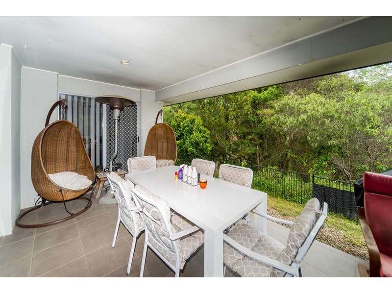 1 Caragh Crescent, Oxenford QLD 4210