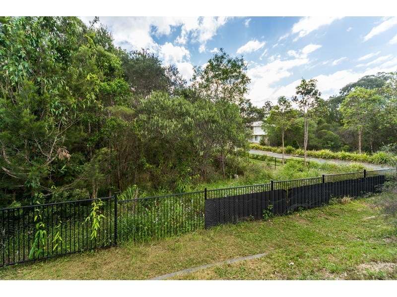 1 Caragh Crescent, Oxenford QLD 4210