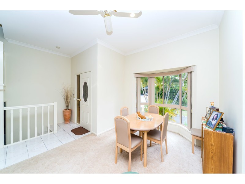 8 Bellona Court, Pacific Pines QLD 4211
