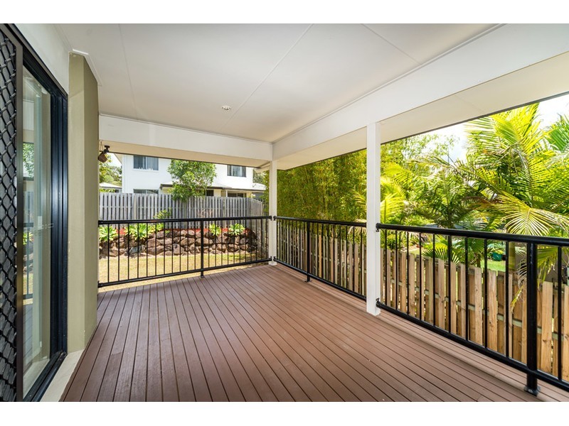 13 Silver Dawn Crescent, Oxenford QLD 4210