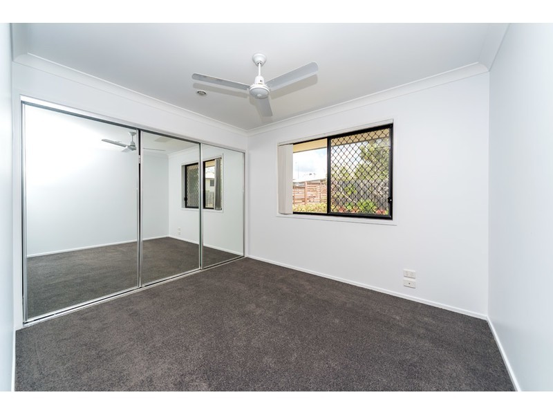 13 Silver Dawn Crescent, Oxenford QLD 4210