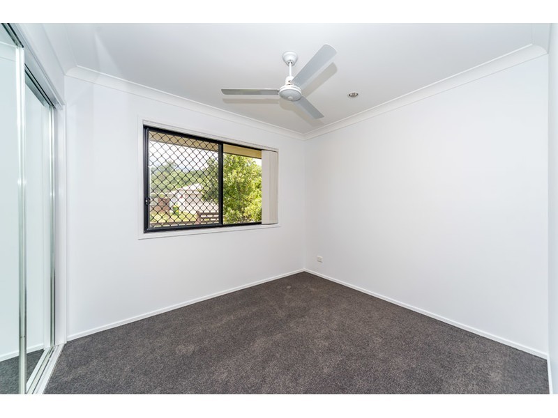 13 Silver Dawn Crescent, Oxenford QLD 4210