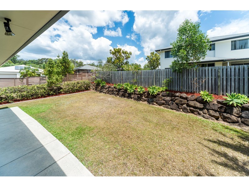 13 Silver Dawn Crescent, Oxenford QLD 4210