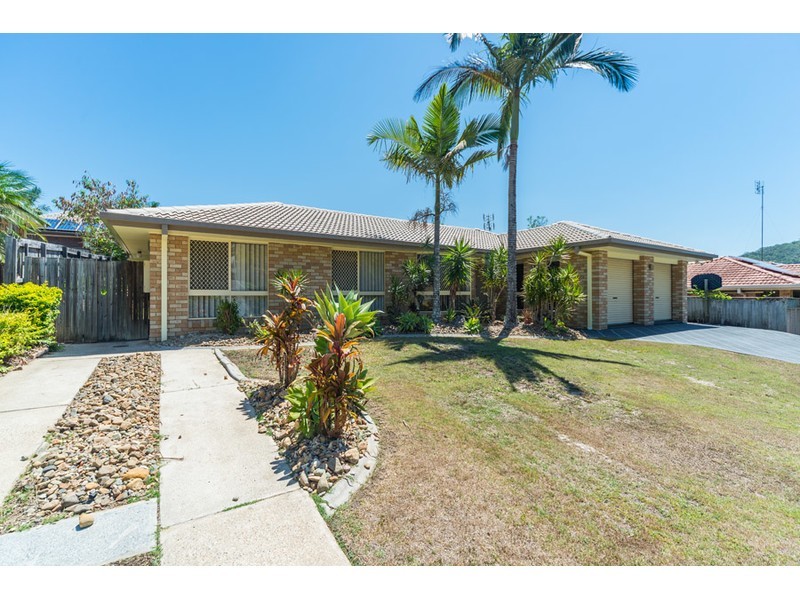 196 Universal Street, Oxenford QLD 4210