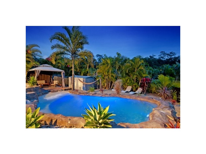 7 Nottinghill Place, Oxenford QLD 4210