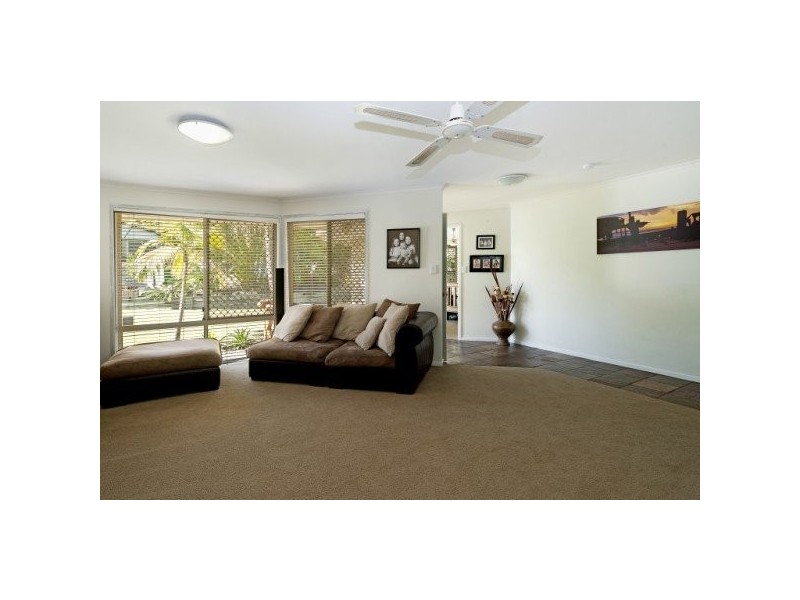 7 Nottinghill Place, Oxenford QLD 4210