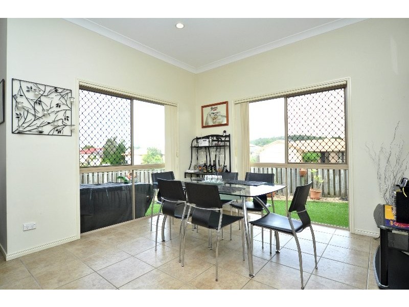 2/6 Lacy Lane, Upper Coomera QLD 4209