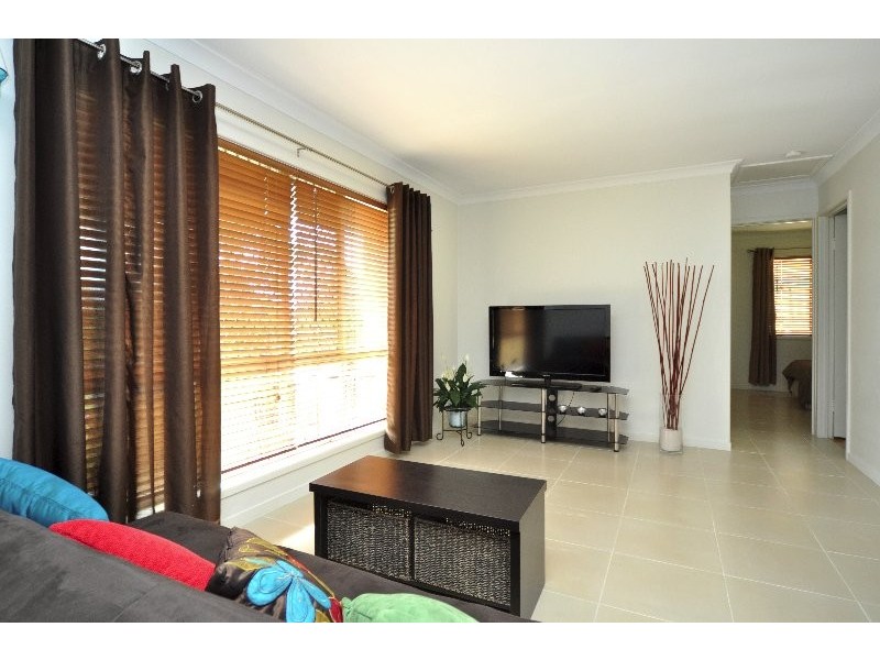 9 Riverview Road, Nerang QLD 4211