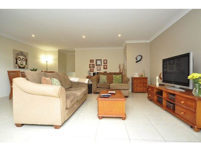 2/1 O’Connor Place, Upper Coomera QLD 4209