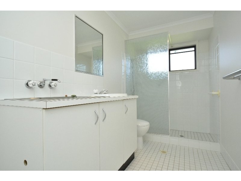 12/5 Mildura Drive, Helensvale QLD 4212