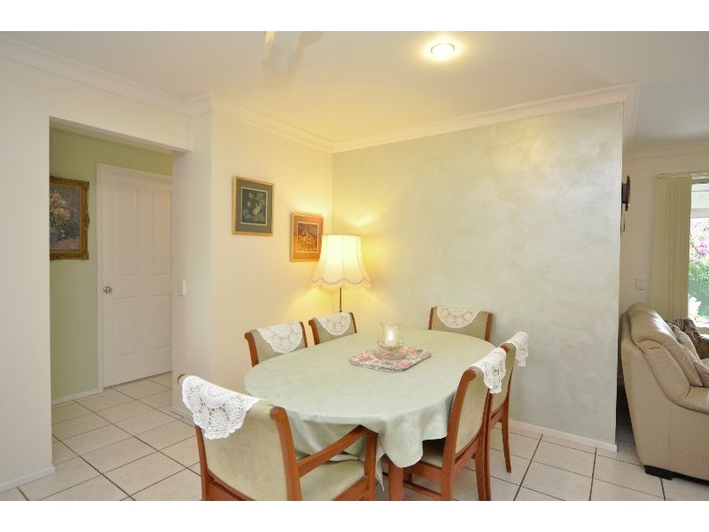 31/1 Archipelago Street, Pacific Pines QLD 4211