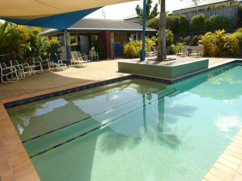 28/1 Archipelago Street, Pacific Pines QLD 4211