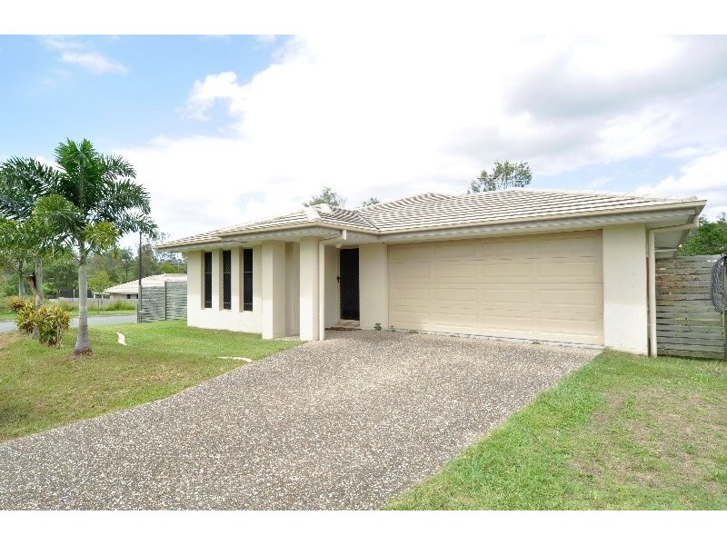 22 Stoneleigh Way, Holmview QLD 4207