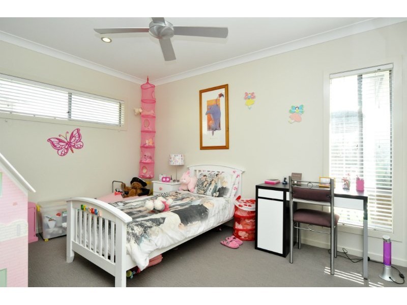 23 Drafters Crescent, Upper Coomera QLD 4209