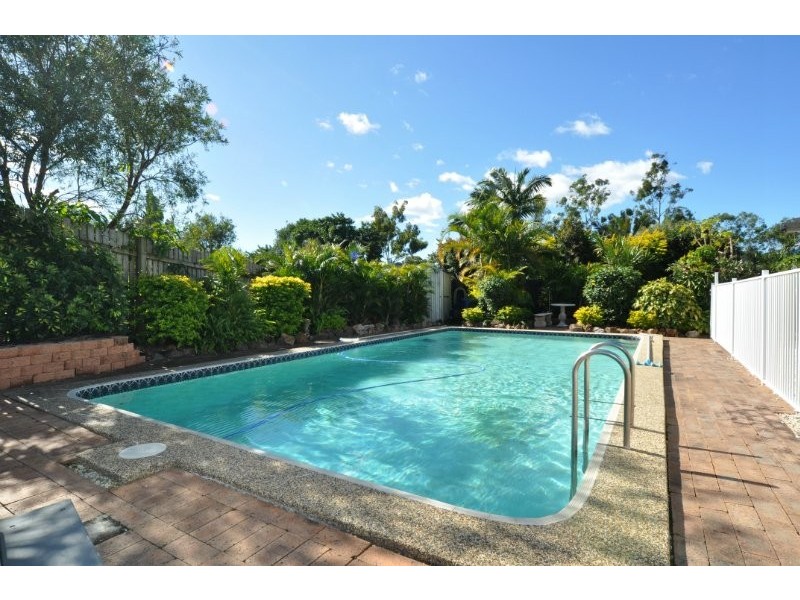 3 Bathurst Court, Helensvale QLD 4212