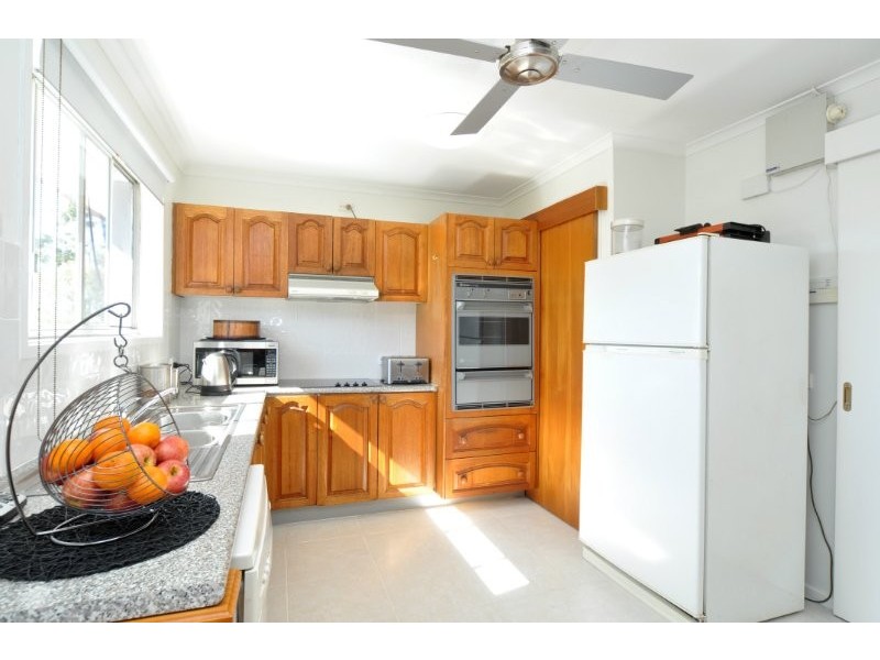 3 Bathurst Court, Helensvale QLD 4212