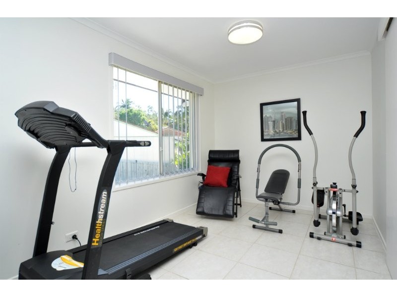 3 Bathurst Court, Helensvale QLD 4212