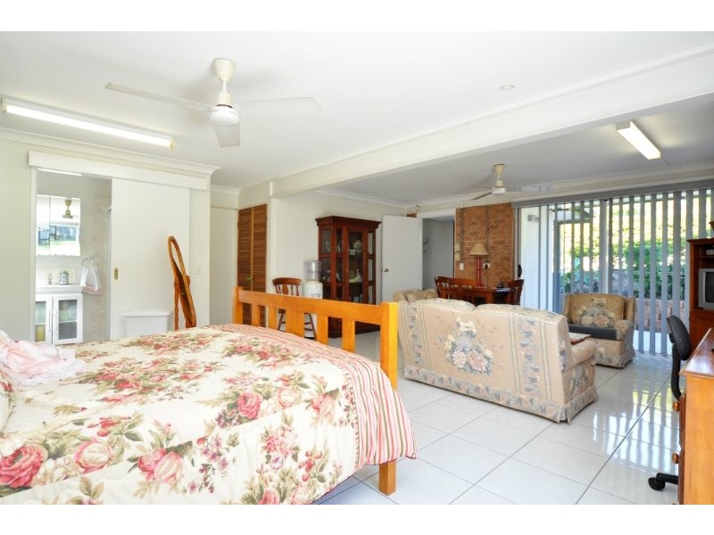 3 Bathurst Court, Helensvale QLD 4212