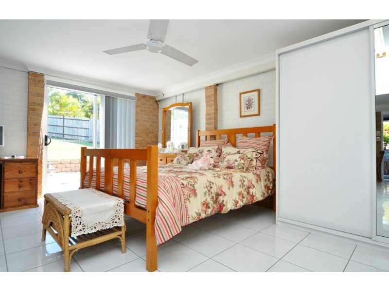 3 Bathurst Court, Helensvale QLD 4212