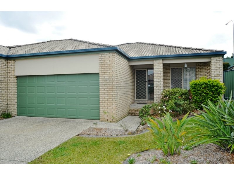 20/1 Archipelago Street, Pacific Pines QLD 4211