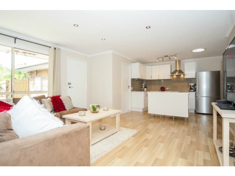 1/42 Village Way, Oxenford QLD 4210