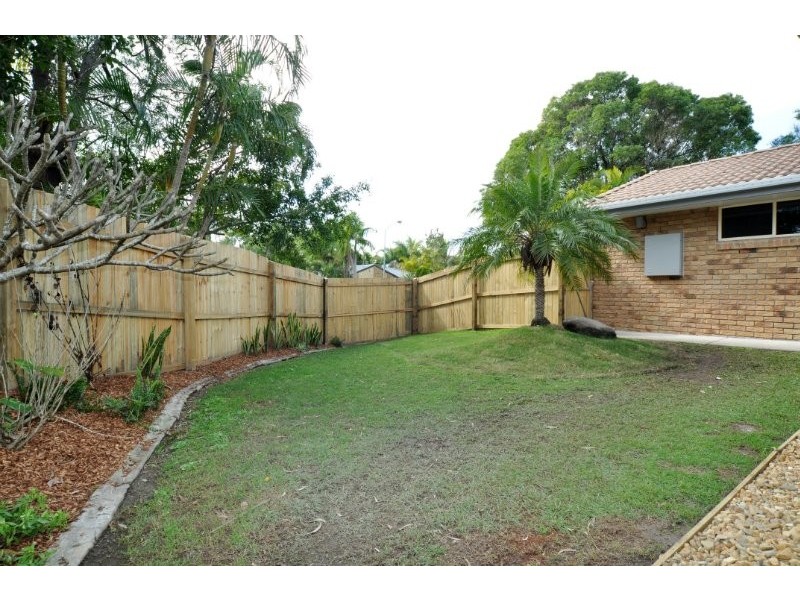 1/42 Village Way, Oxenford QLD 4210