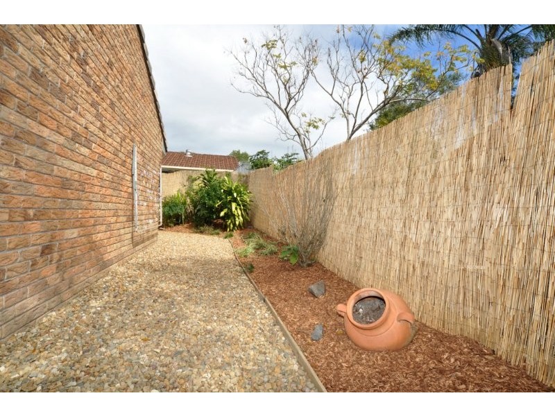 1/42 Village Way, Oxenford QLD 4210