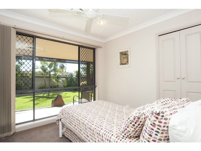 90 Parkes Drive, Helensvale QLD 4212