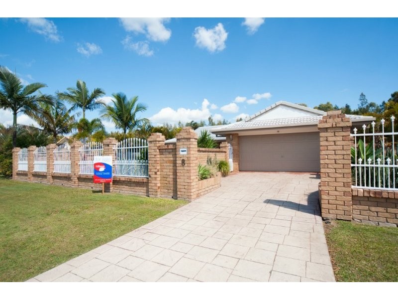 8 Westpark Court, Helensvale QLD 4212