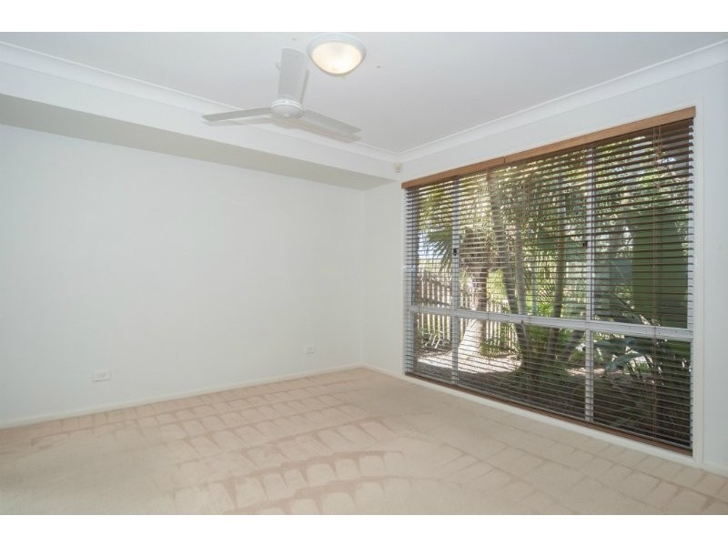 158 Mildura Drive, Helensvale QLD 4212