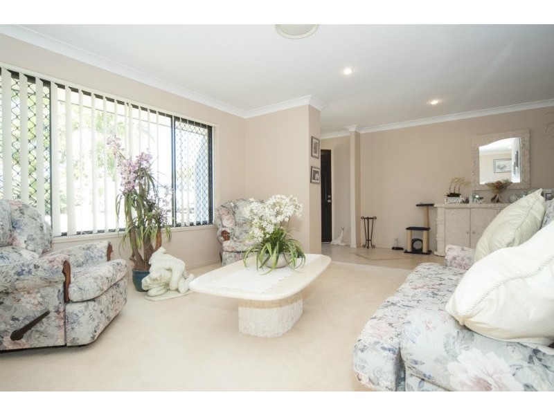 33 Roseapple Circuit, Oxenford QLD 4210