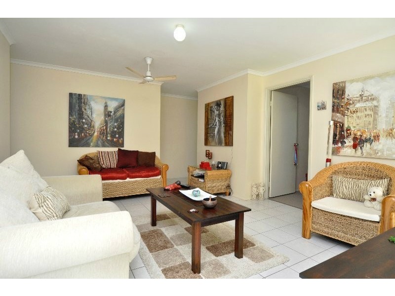 1/12 Theatre Street, Oxenford QLD 4210