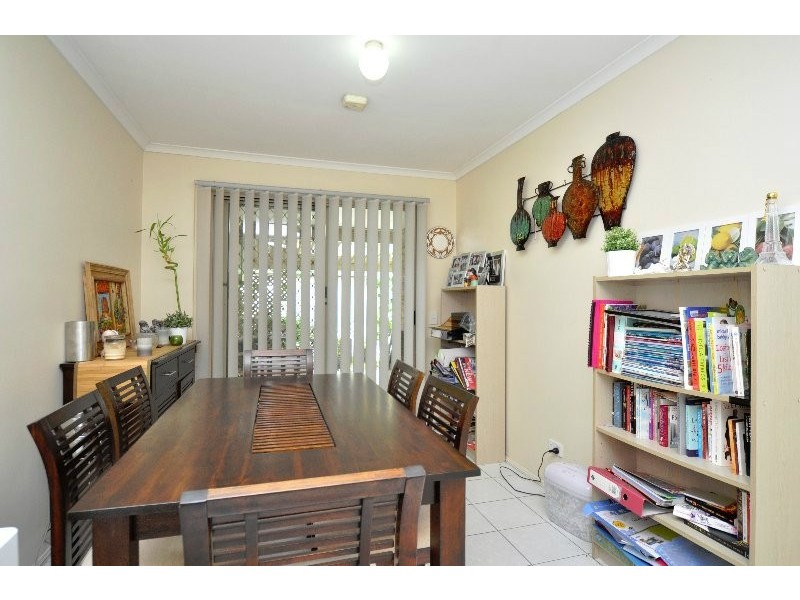 1/12 Theatre Street, Oxenford QLD 4210