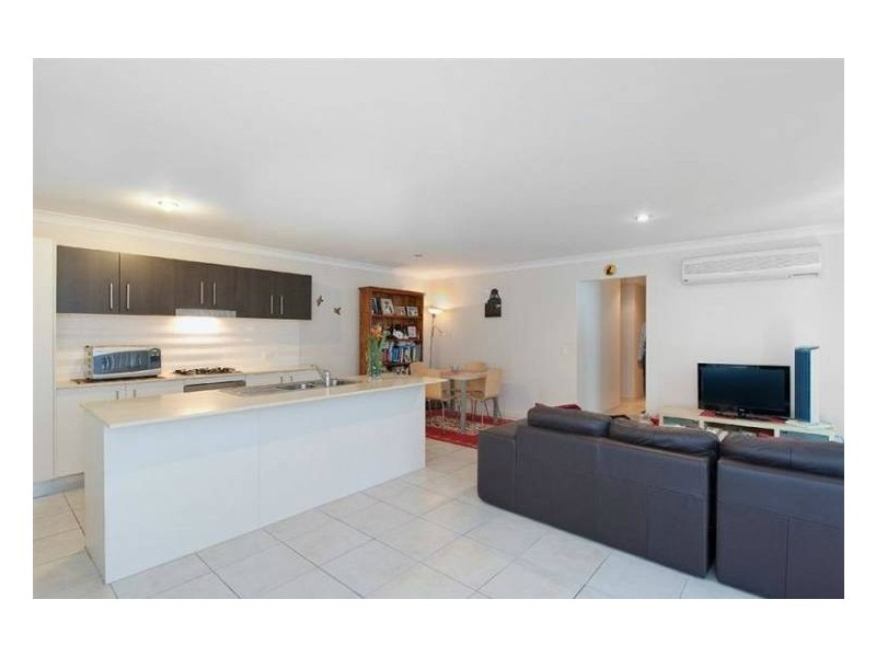 1/2 Henry Street, Coomera QLD 4209