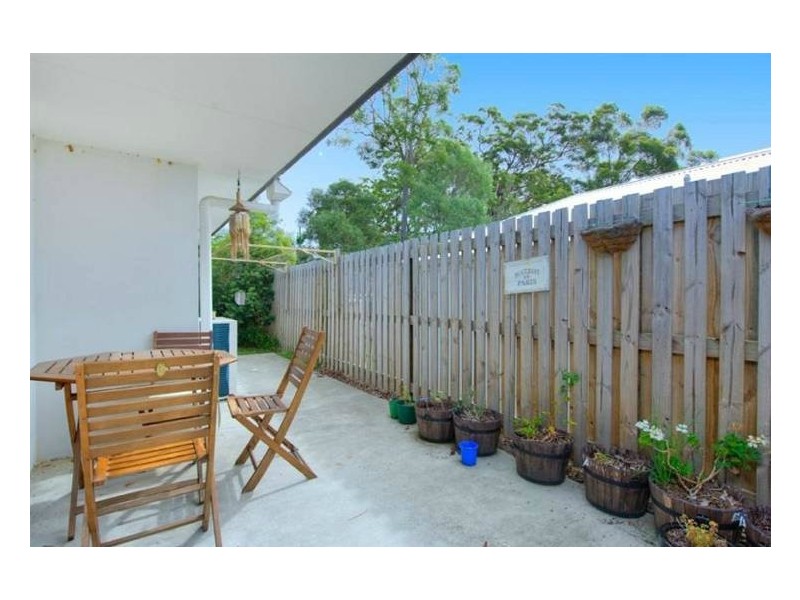 1/2 Henry Street, Coomera QLD 4209