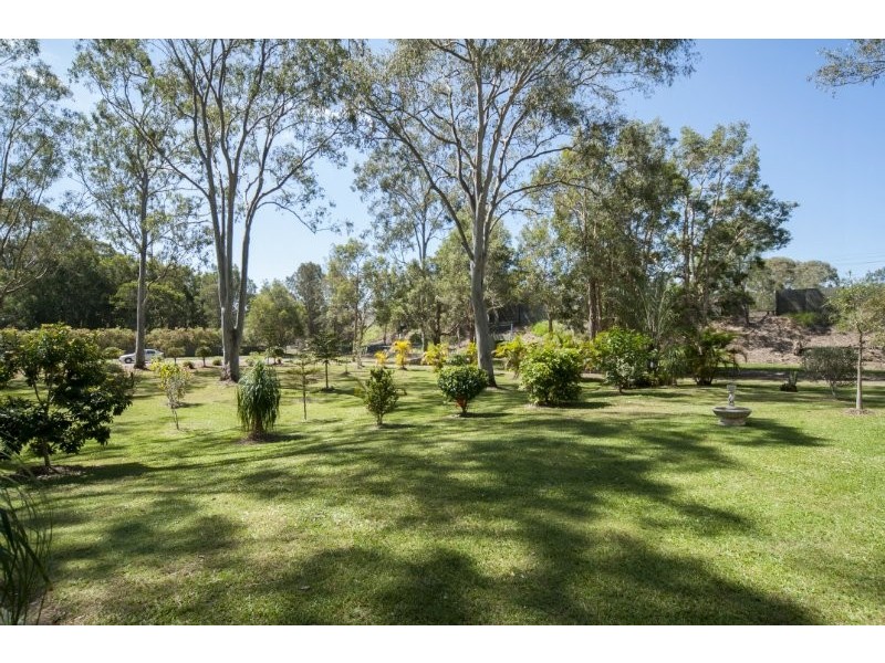 35 Warrego Way, Helensvale QLD 4212