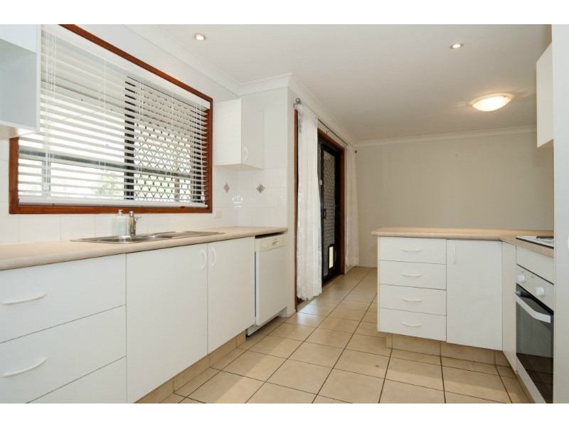 9 Minden Crescent, Helensvale QLD 4212