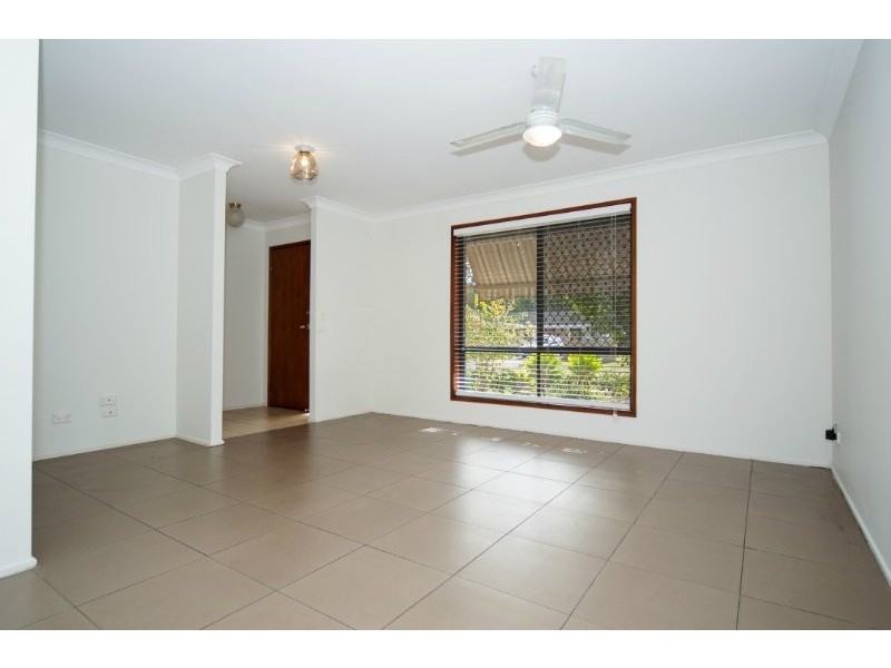 9 Minden Crescent, Helensvale QLD 4212
