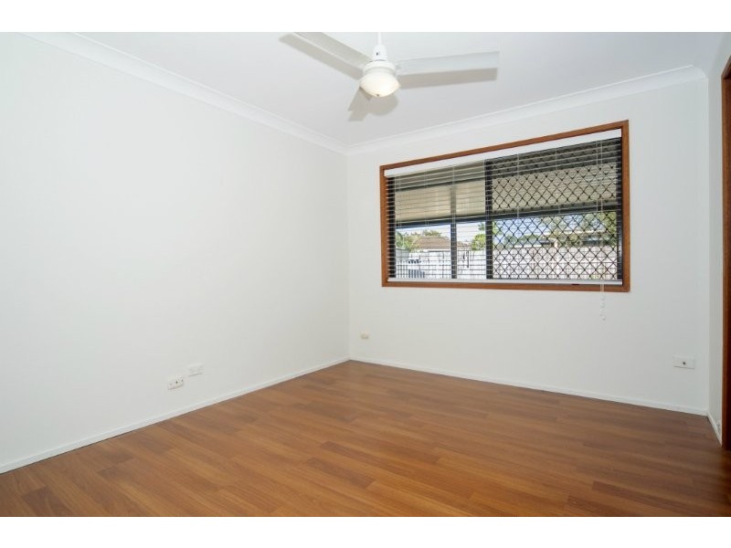 9 Minden Crescent, Helensvale QLD 4212