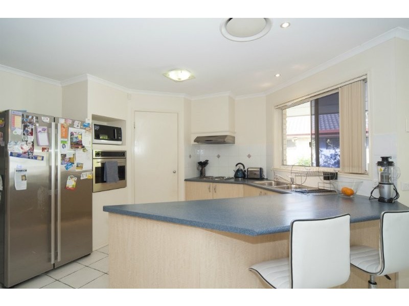 28 Roseapple Circuit, Oxenford QLD 4210