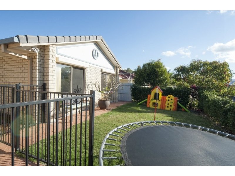 28 Roseapple Circuit, Oxenford QLD 4210